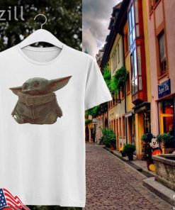 Official Baby Yoda 'The Mandalorian' Merch Holiday Shirt