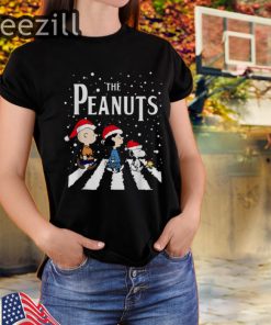 Peanuts characters Merry Christmas Shirt