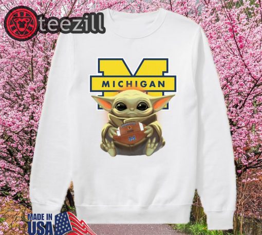 Baby Yoda Hug Michigan Wolverines Football T-shirt
