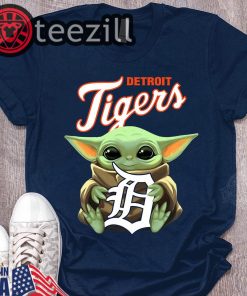 Official Baby Yoda Hug Detroit Tigets Shirt