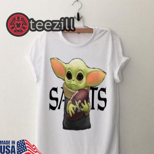 Saints New Orleans hug Baby Yoda Shirt