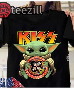 Baby Yoda Kiss T-Shirt