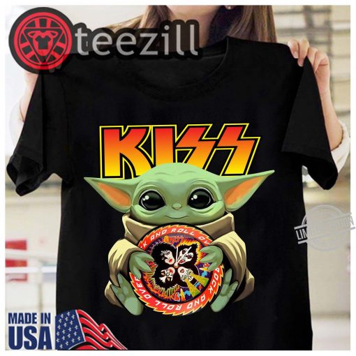 Baby Yoda Kiss T-Shirt