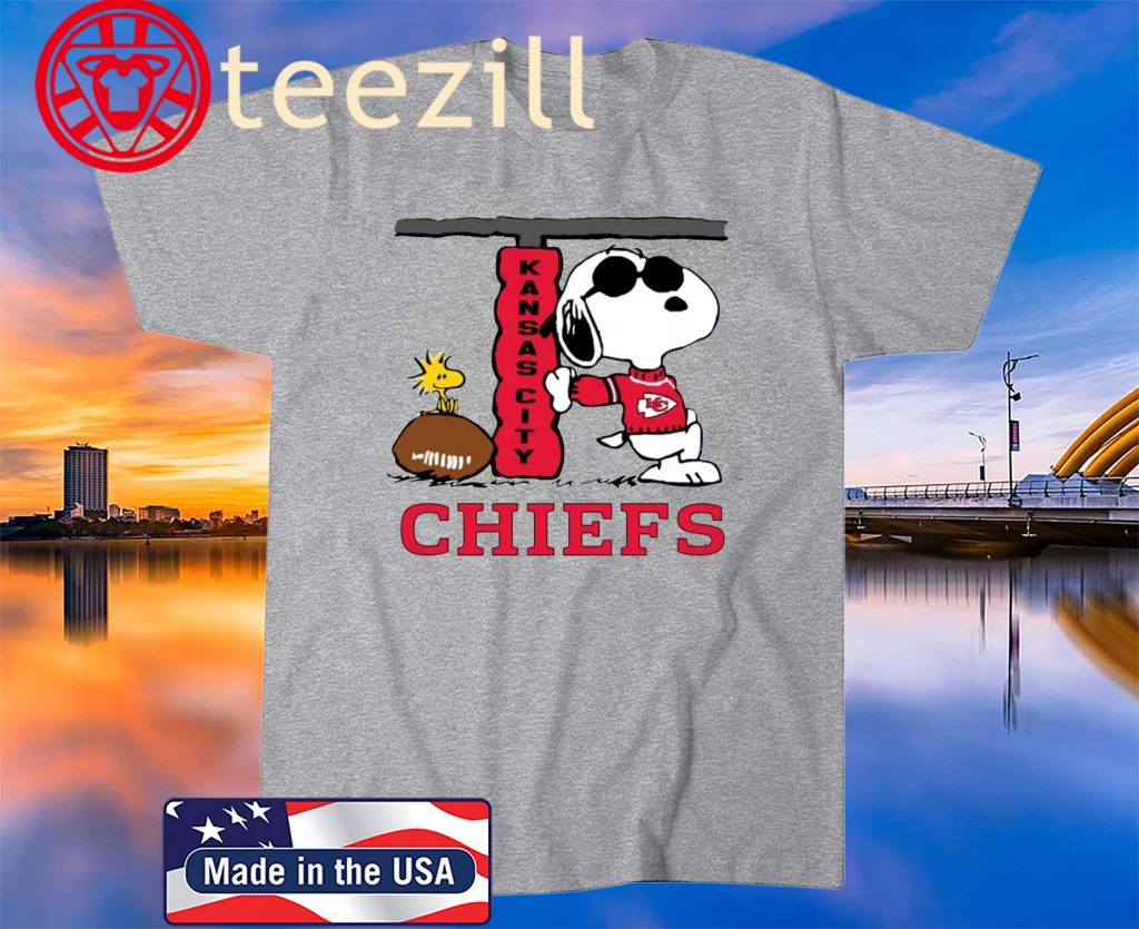 Snoopy Facts Snoopy Joe Cool And Woodstock The Kansas City Chiefs NFL T ...