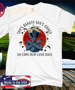 She's Beauty She's Grace She Came from Outer Space 2020 Shirt