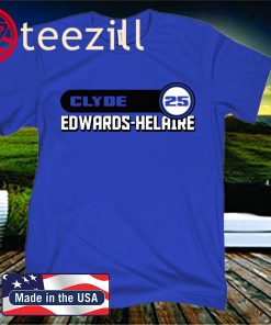 Clyde 25 Edwards-Helaire Retro Official T-Shirt