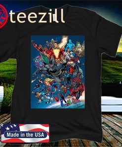 DC Fandome Batman Group Shot Poster Premium T-Shirt