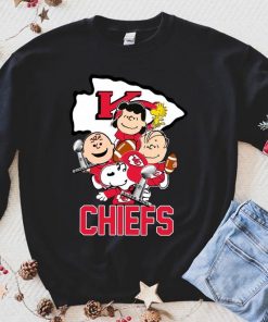2021 Tshirt Kansas City Chiefs Snoopy,Woodstock and Charlie Brown,Peanuts Friends Floating Football Team Dad Mon Kid Fan Gift T-Shirt