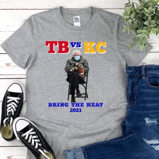 Tampa Bay, Kansas City, Bernie Sanders Mittens, Superbowl, Football, NFL, Trending Unisex T-shirt, Team Shirt, 2021 Superbowl