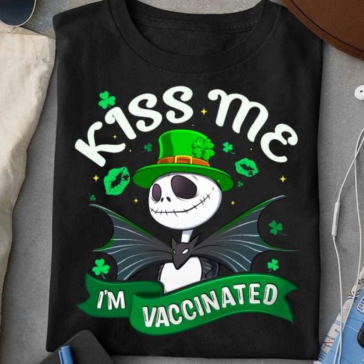 Jack Skellington Kiss me I_m Vaccinated St Patrick’s Day Gift Shirt