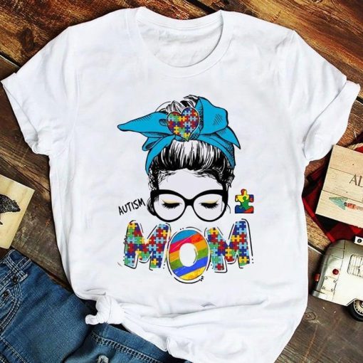 2021 Gift shirt,Autism Mom Woman With Headband And Glasses Autism Awareness shirt,Mothers day shirt,Mother gift,Gift for mom T shirt