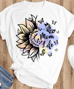 Momlife Floral shirt, Mommy t shirt, momlife shirt, Mother's Day shirt, Gift for Mum, Cute Mom shirts, Mothers day 2021 Gift