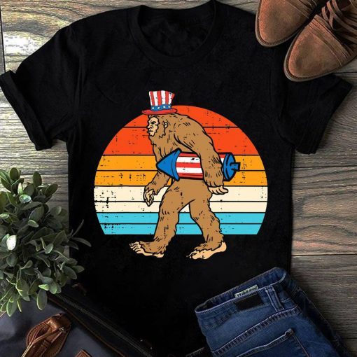 4th Of July Gift, Bigfoot Sasquatch Firecracker American Usa Funny 4th Of July Shirt