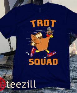 Turkey Trot Squad Funny Thanksgiving Day Run Pilgrim Gift Women Tee Shirt