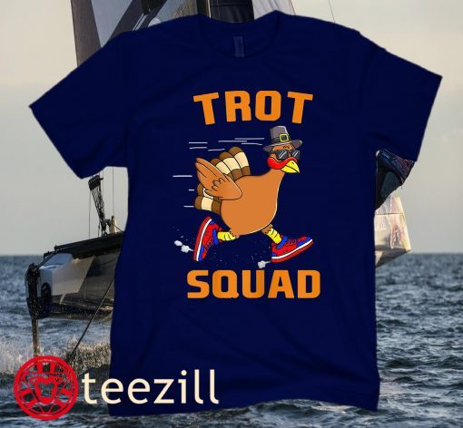 Turkey Trot Squad Funny Thanksgiving Day Run Pilgrim Gift Women Tee Shirt