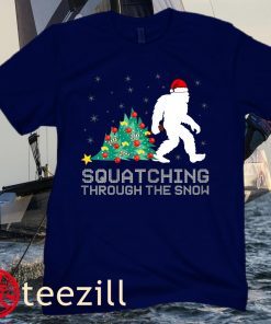 Squatching Through The Snow Bigfoot Christmas Sasquatch Unisex Shirt