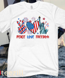Peace love Freedom Flag, 4th of July American flag Tee Shirt