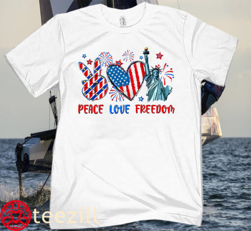 Peace love Freedom Flag, 4th of July American flag Tee Shirt