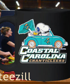 Coastal Carolina Chanticleers Snoopy And Woodstock Driving Car Premium Mug