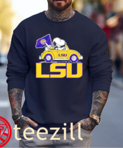 Snoopy And Woodstock Driving Car TShirt LSU Tigers