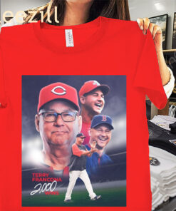 Posters Terry Francona 2,000 Career Wins MLB Shirt