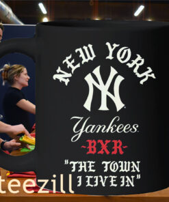 The New York Yankees BXR The Town Mug