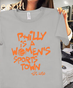 Aubrey Plaza Wears Philly Is A Women's Sports Town Shirt