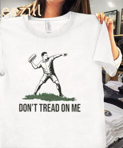 Guy Don't Tread On Me Tee Shirt Gadsden Flag DC