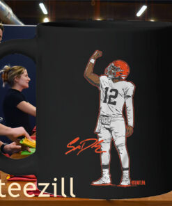 Shedeur Sanders- Superstar Pose Cleveland Tee Mug