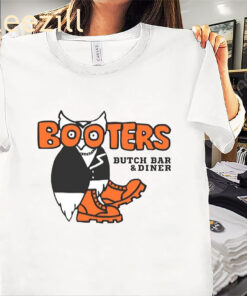 Hooters Booters Butch Bar And Diner Men Shirt Classic