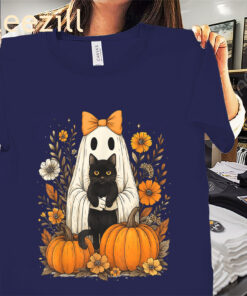 Vintage Ghost Holding Black Cat Groovy Floral Shirt Halloween 2025 Tshirt