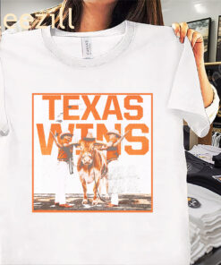 Texas Wins Feeling Golden Shirt + Texas Hook Em Longhorns