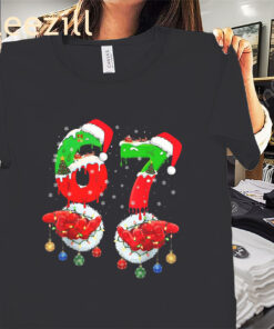 Funny Six Seven 67 Meme 6 7 Christmas Santa Hand Xmas Shirt
