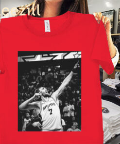 De'aaron Fox wearing Luke Kornet Classic Tee Premium Shirts