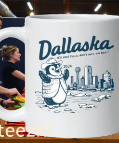 ICE and Texas Don’t Mix Ya Hear Shirt - Dallaska 2026 Mug