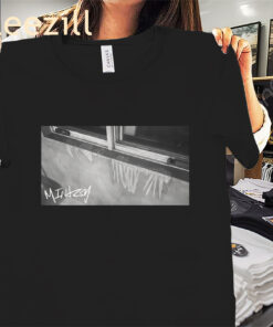 Mintzy Wall Tee Limited Edition