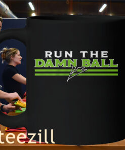 Run the Damn Ball Seattle Kenneth Walker Shirt Mug