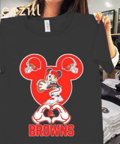 Mickey Mouse Love Heart Shirt - Cleveland Browns Football Tee