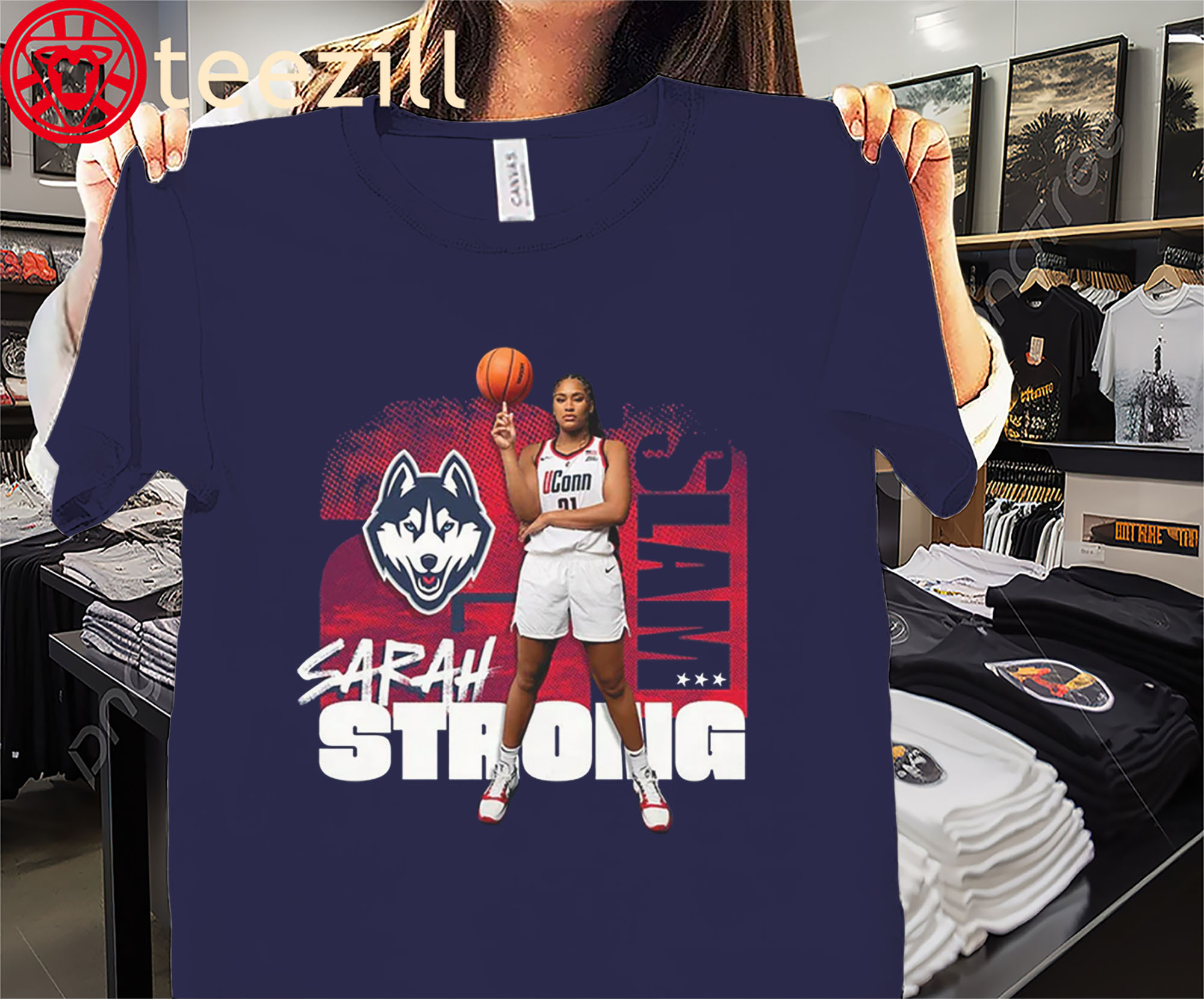 Posters SLAM UConn Huskies Sarah Strong Tee Shirts