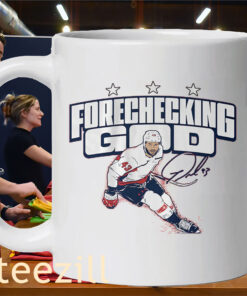 Tom Wilson Forechecking God Shirt – DC Hockey Fan TeesMug