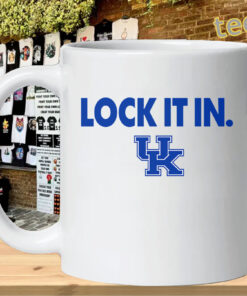 Lock It In Kentucky Wildcats Shirt – Kentucky Basketball Fan Graphic TeeMug