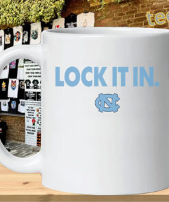 Lock It In North Carolina Tar Heels Shirt – UNC Basketball Fan Tee Mug
