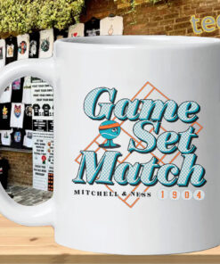 Mitchell & Ness Miami Game Set Match Shirt – Vintage Sports Style Graphic TeeMug