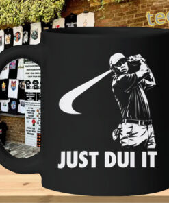 Tiger Woods Just D.U.T It mug-design