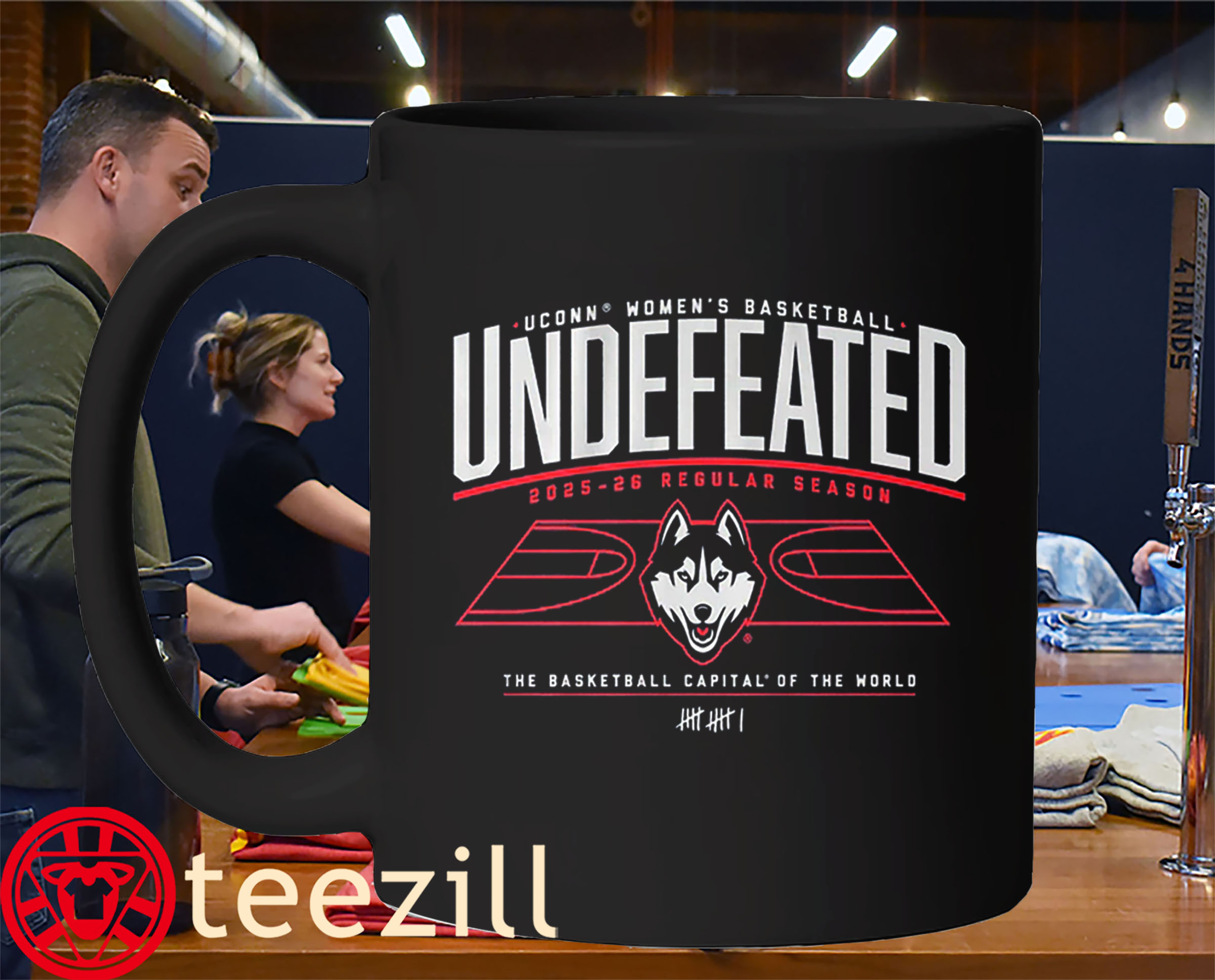 UConn Huskies WBB Undefeated Shirt – Women’s Basketball Perfect SeasonMug