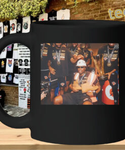 New York Knicks locker room celebration shirt NBA fan mug