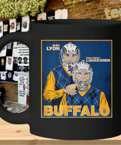 Alex Lyon & Luukkonen Family Portrait Tee-mug-design