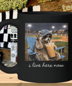 I Live Here Now mug-design