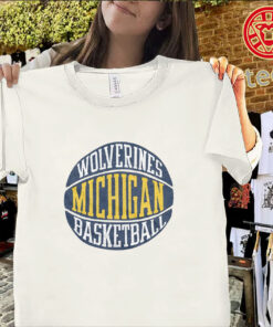 wolverines-michigan-basketball-shirt-back-to-back-champs-tee