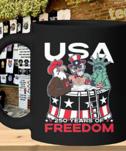 USA 250 Years of Freedom – Funny 4th of July Tee Mug
